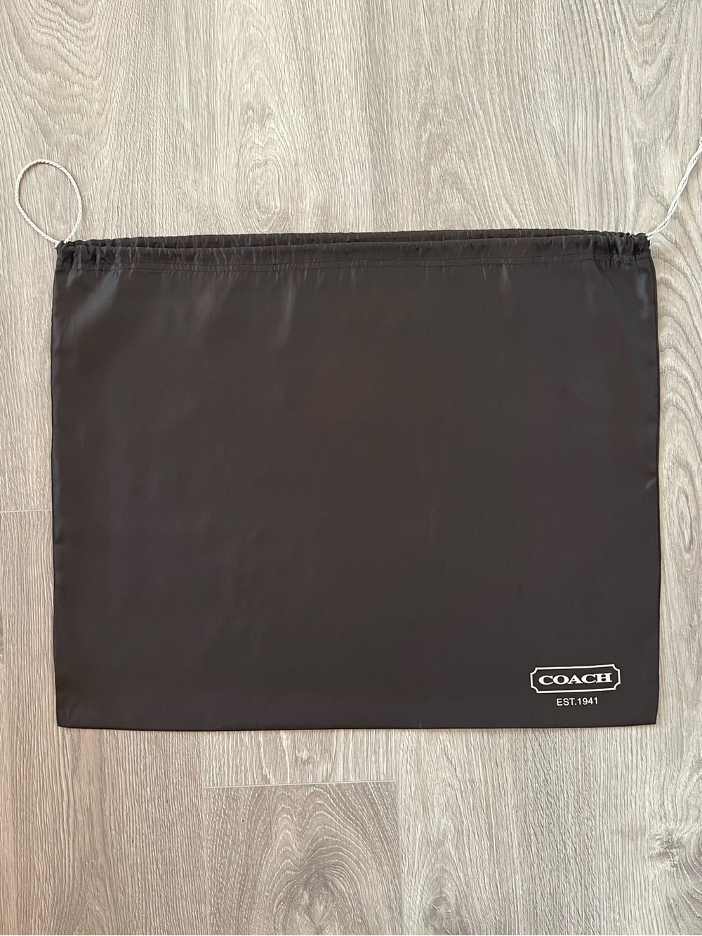 Coach dust bag (C297)